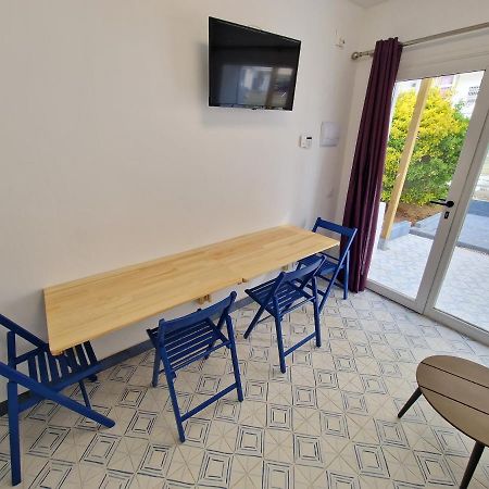 La Maisonnette Bleue Empuriabrava Exterior photo