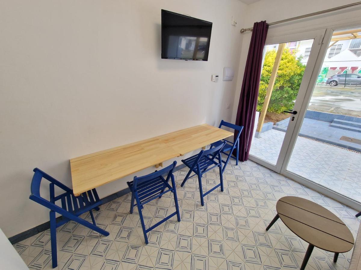 La Maisonnette Bleue Empuriabrava Exterior photo