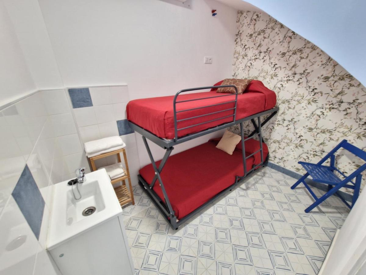 La Maisonnette Bleue Empuriabrava Exterior photo